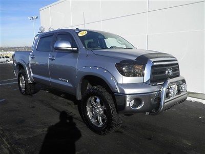 2012 tundra grade with 3&#034; lift, 20&#034; wheels and big tires