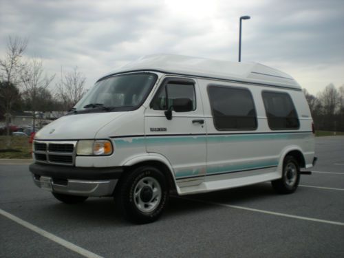 Low miles-senior owned-winnebago hi-top-just in time for summer fun &amp; no reserve