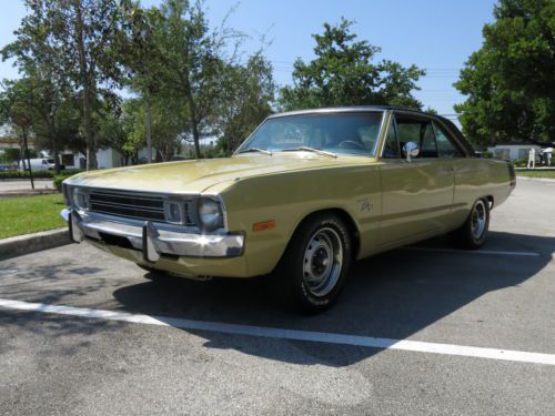 1972 dodge dart swinger hardtop 2-door 5.6l