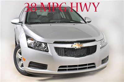 Chevrolet cruze 1lt low miles 4 dr sedan automatic gasoline 1.4l 4 cyl engine si