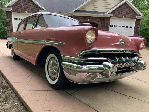 1957 pontiac chieftain base