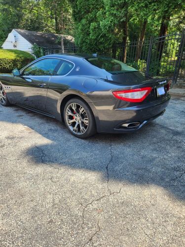 2010 maserati gran turismo s