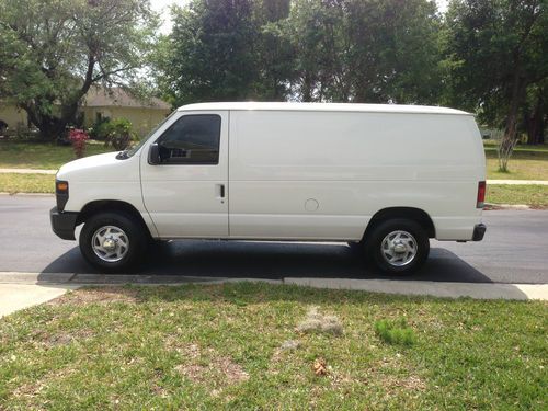 2008 ford e-150 base standard cargo van 3-door 4.6l