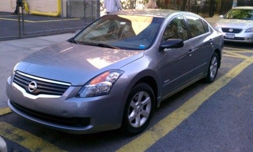 2007 nissan altima hybrid sedan 4-door 2.5l