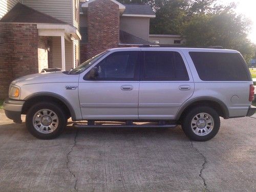 2002 ford expedition xlt sport utility 4-door 5.4l