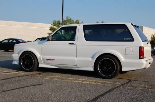 1993 gmc typhoon low miles mint