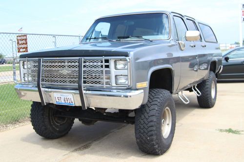 1986 chevy suburban