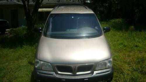 2000 pontiac montana - runs great, looks great - low miles