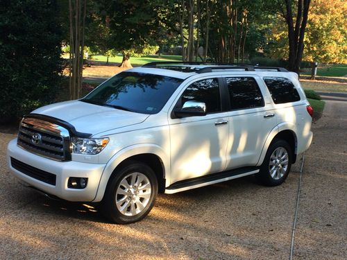 2012 toyota 4x4 sequoia platinum sport utility 4-door 5.7l