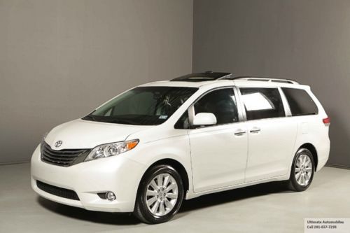 2011 toyota sienna xle limited awd nav panoroof dvd 7pass loungechairs rearcam !