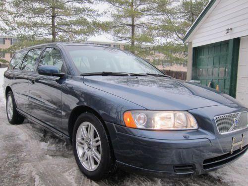 Volvo v70 2006 2,978 original miles! flood water damage salvage