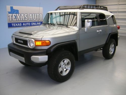 We finance!!!  2010 toyota fj cruiser 4x4 auto roof rack 1 owner texas auto