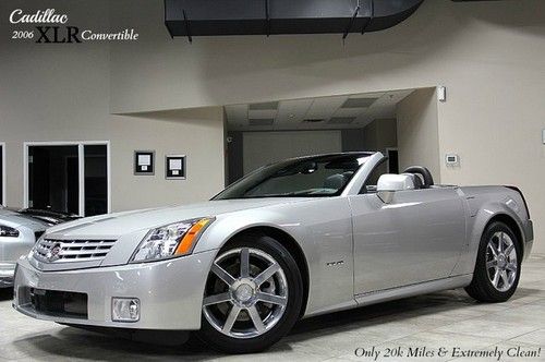 2006 cadillac xlr convertible one owner! only 19k miles! navi bose k40 xenons $$