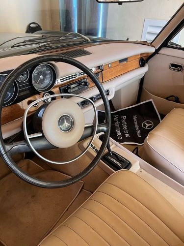 1972 mercedes-benz se 4.5