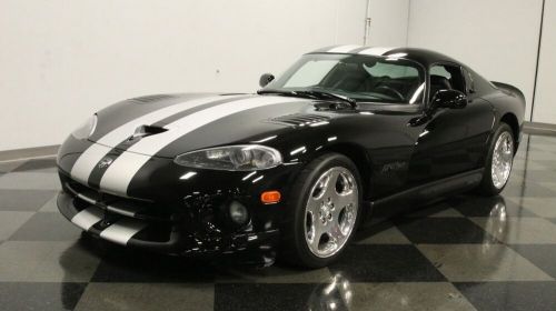 2000 dodge viper gts