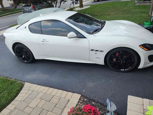 2013 maserati gran turismo s