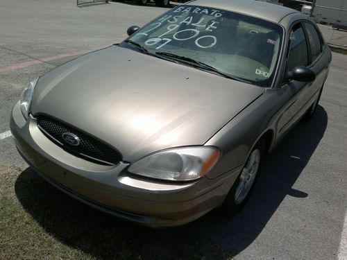 07 ford taurus se