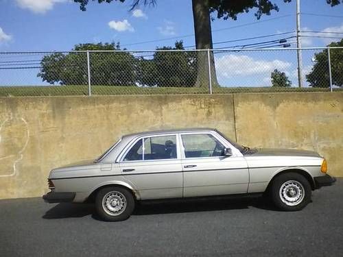 1985 mercedes benz 300d