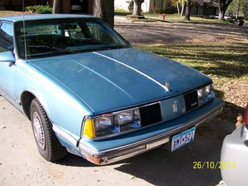 1986 oldsmobile delta 88 royale brougham sedan 4-door 3.8l