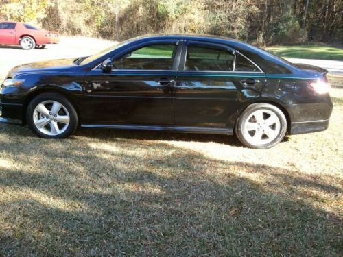 2011 toyota camry se sedan 4-door 2.5l