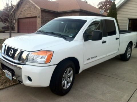 2008 nissan titan se