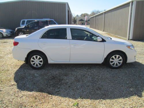 2010 toyoyta corolla le wrecked damage damaged project needs clean title