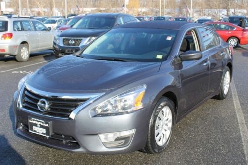 2013 nissan altima 4dr sdn 2.5s model