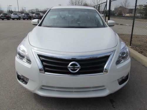 2014 nissan altima 2.5 sv