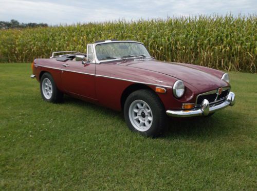 1979 mgb v8