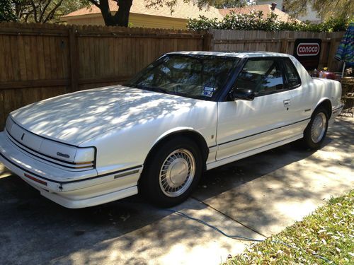 1992 oldsmobile toronado trofeo coupe 2-door 3.8l