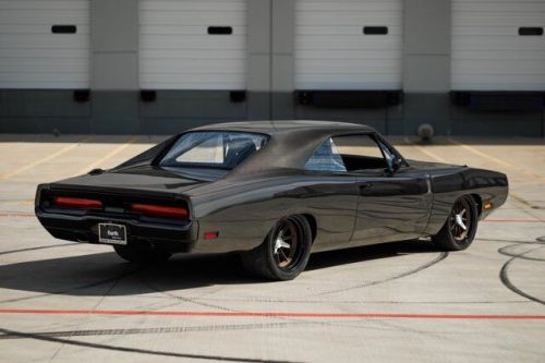 1970 dodge charger full carbon fiber custom 6.2l hellcrate restomod