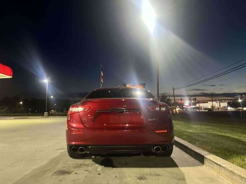 2017 maserati ghibli