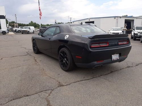 2016 dodge challenger r/t