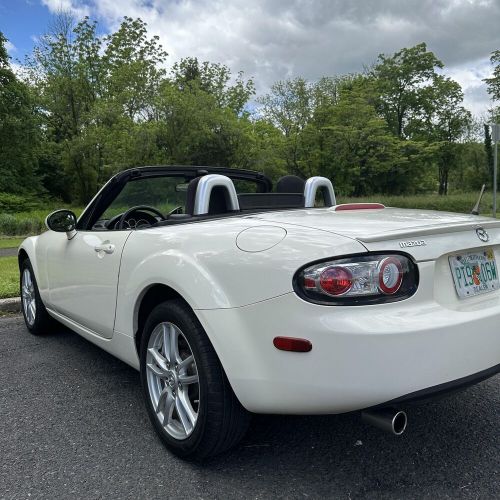 2006 mazda mx-5 miata touring convertible low 89k mile accident free