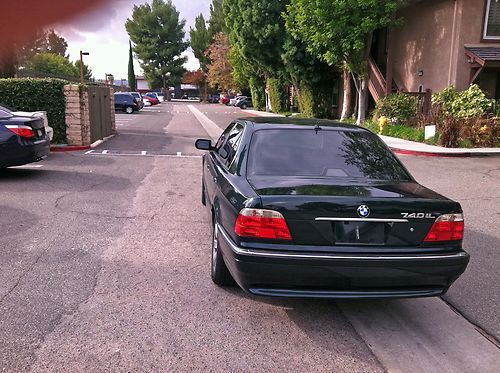 2001 bmw 740il  -very clean!