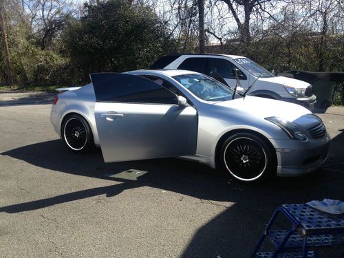 2004 infiniti g35 base coupe 2-door 3.5l