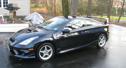 2003 toyota celica gts hatchback 2-door 1.8l