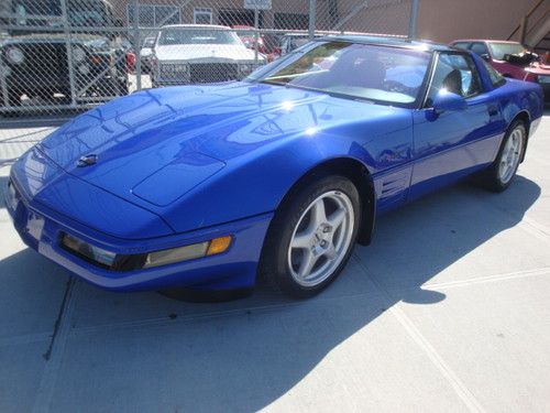 1994 corvette zr-1 6speed 17000 miles mint condition salvage history