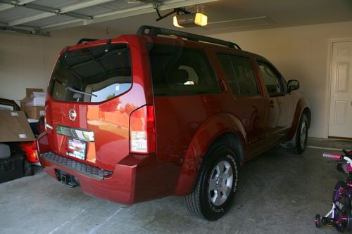 2006 nissan pathfinder sport utility 4-door 4.0l