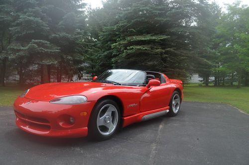 1993 dodge viper base convertible 2-door 8.0l