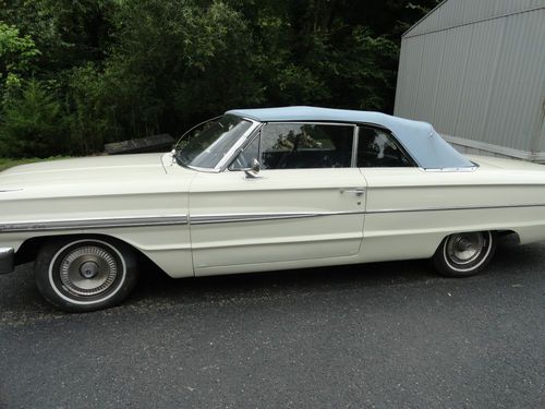 Ford 1964 galaxie 500 convertible wimbledon white original 289