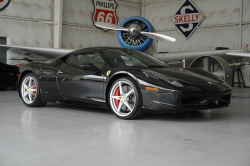 458 italia-nero daytona/nero-loaded-cf interior-daytonas-only 1700 mls-pristine!