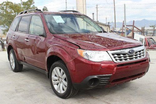 2013 subaru forester 2.5x premium damaged salvage runs! only 7k miles economical