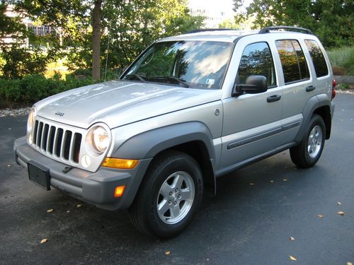 Find used 2005 JEEP LIBERTY CRD 2.8L TURBOCHARGED DIESEL- CLEAN CARFAX ...