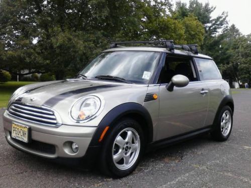 2007 mini cooper base hardtop 2-door 1.6l