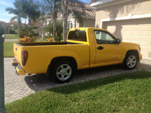 2004 chevrolet colorado ls - standard cab, standard bed, very clean 56,300 miles