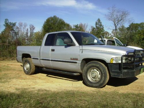 1998.5 dodge 2500 q-cab diesel