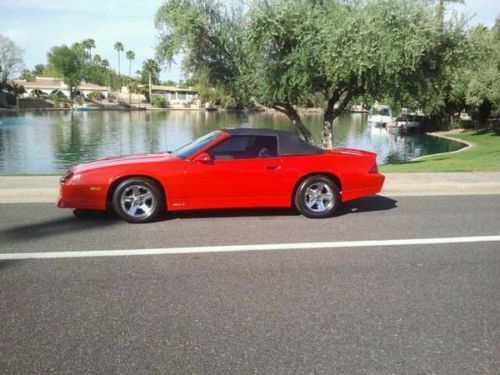 Amazing 1989 iroc z28 camaro convertible, very nice, new paint, built ~500hp