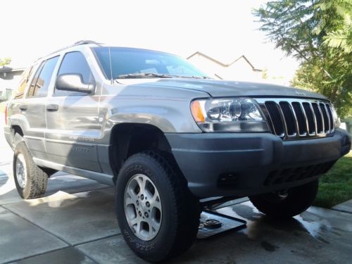 Jeep grand cheokee laredo