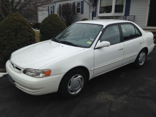 1998 toyota corolla le sedan 4-door 1.8l